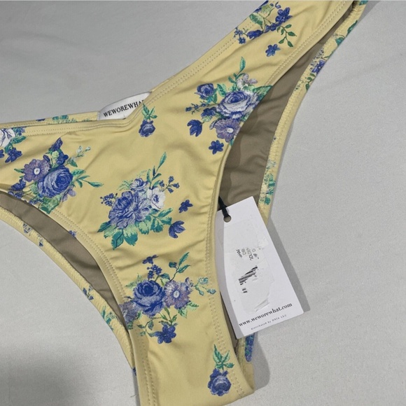 NWT WEWOREWHAT [ Large ] V-Shape Bikini‎ Bottoms in Cream Golden Hour - Picture 6 of 10